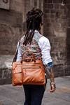 Bolso Aragaza 360 Taupe | Aragaza - Tu estilo hecho en Barcelona - Barcelona Fashion - Camisas de Calidad