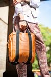 Bolso Arabag 350 Cuero | Aragaza - Tu estilo hecho en Barcelona - Barcelona Fashion - Camisas de Calidad