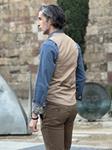 Chaleco Maximo Square Camel | Aragaza - Tu estilo hecho en Barcelona - Barcelona Fashion - Camisas de Calidad