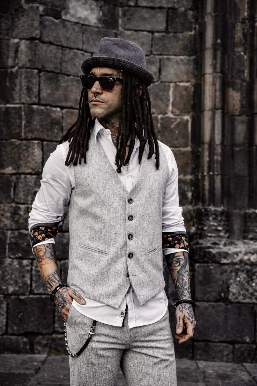 Chaleco Audo Gris  | Aragaza - Tu estilo hecho en Barcelona - Barcelona Fashion - Camisas de Calidad