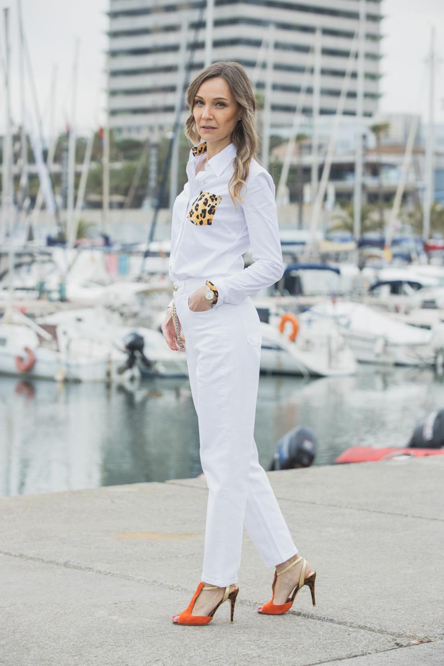 Camisa Kata Blanca | Aragaza - Tu estilo hecho en Barcelona - Barcelona Fashion - Camisas de Calidad