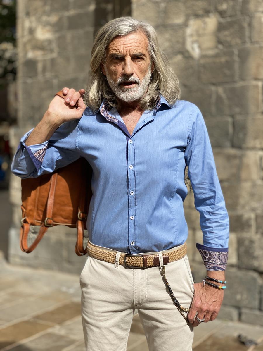 Camisa Caravaggio Azul | Aragaza - Tu estilo hecho en Barcelona - Barcelona Fashion - Camisas de Calidad
