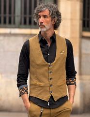 Chaleco Piero Tencel Mostaza | Aragaza - Tu estilo hecho en Barcelona - Barcelona Fashion - Camisas de Calidad