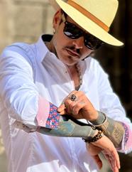 Chemise blanche Cerchio avec détails de poignets marron | Aragaza - Votre chemise faite à Barcelone - Mode de Barcelone - Chemises de qualité