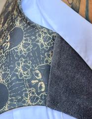 Chaleco Nelumbo  | Aragaza - Your shirt made in Barcelona - Quality shirts