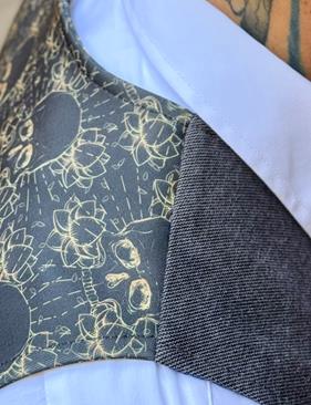 Chaleco Nelumbo  | Aragaza - Your shirt made in Barcelona - Quality shirts